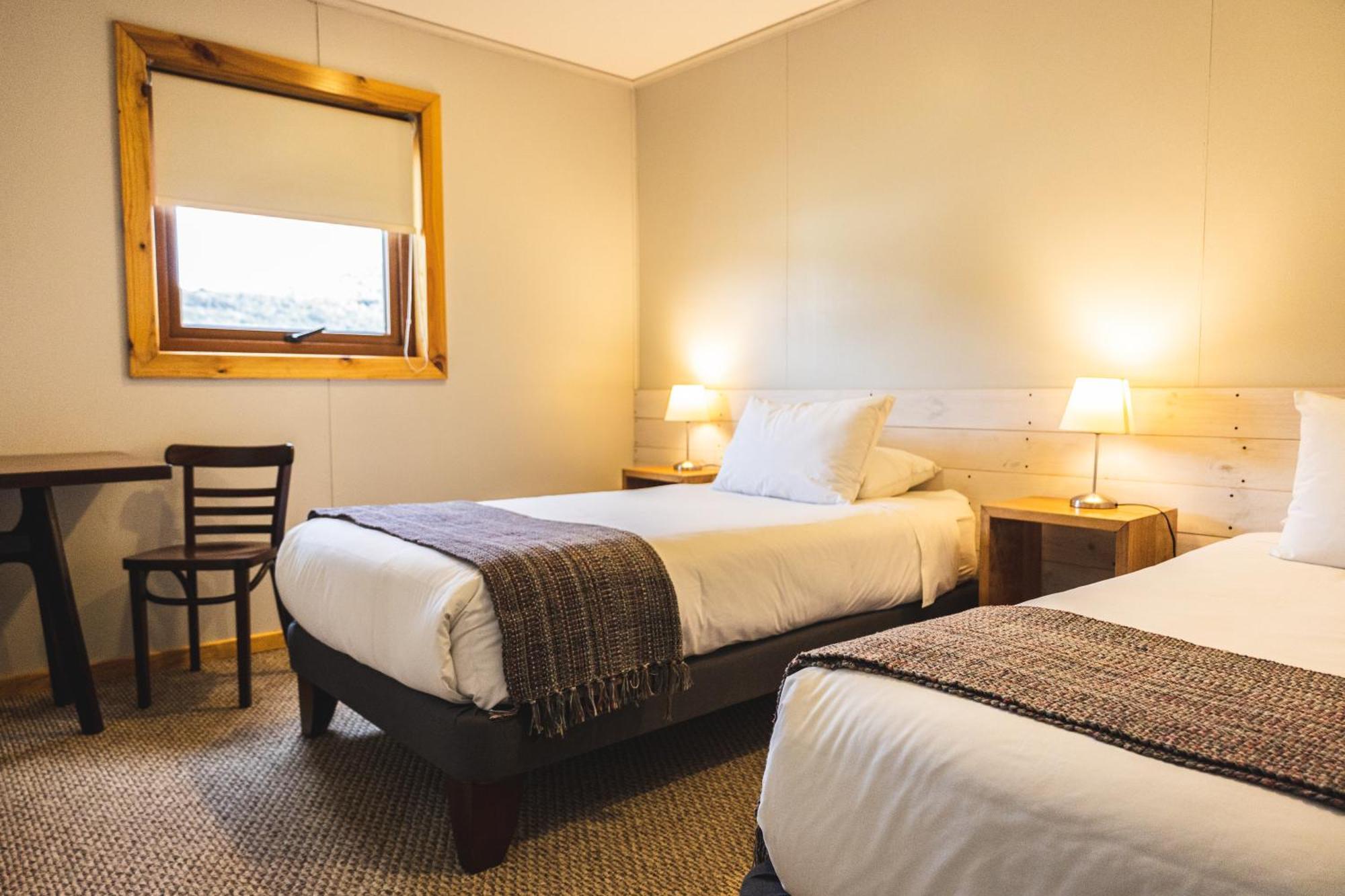 Hotel Fiofio Spa Puerto Williams Exterior photo