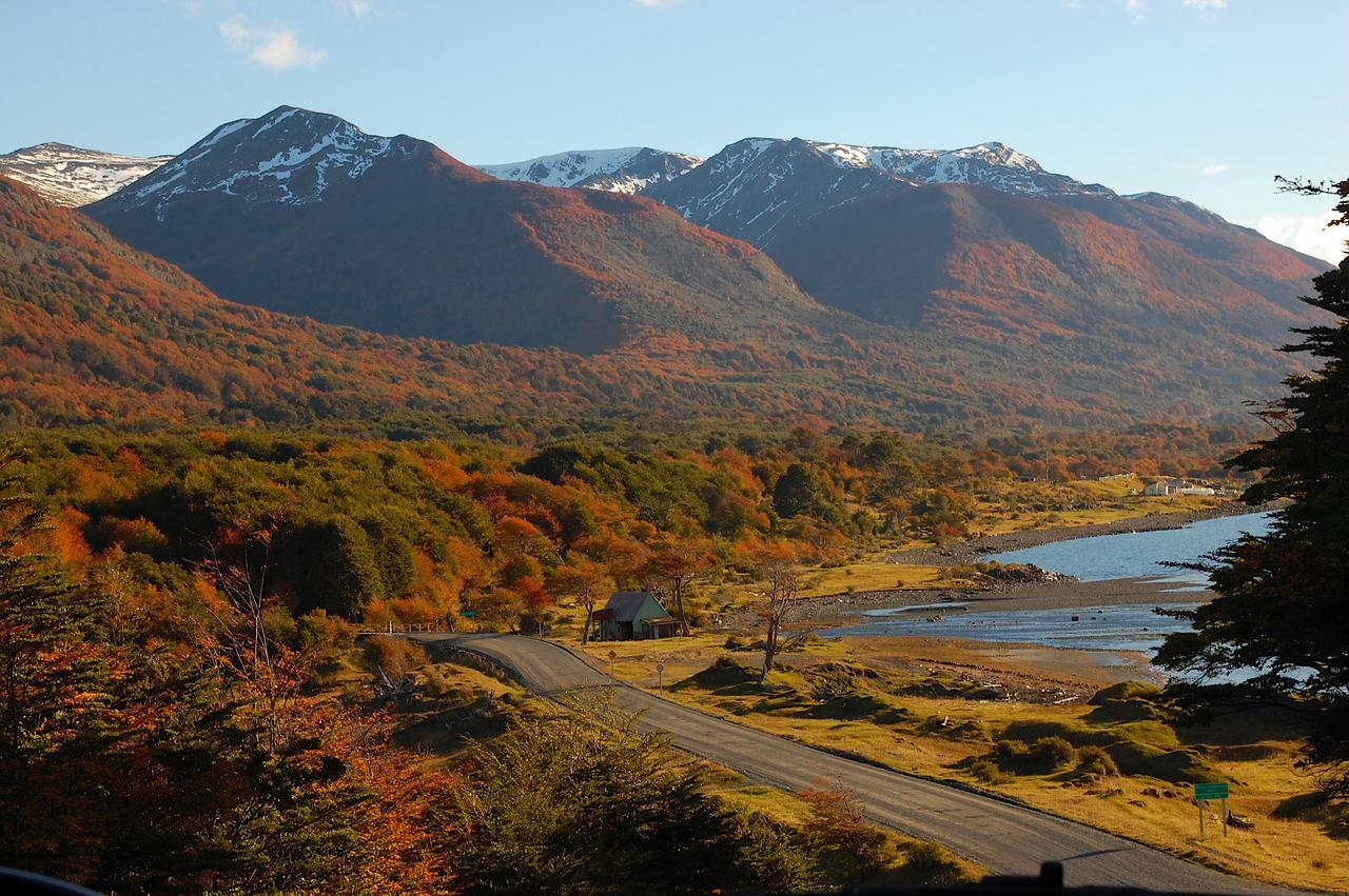 Hotel Fiofio Spa Puerto Williams Exterior photo